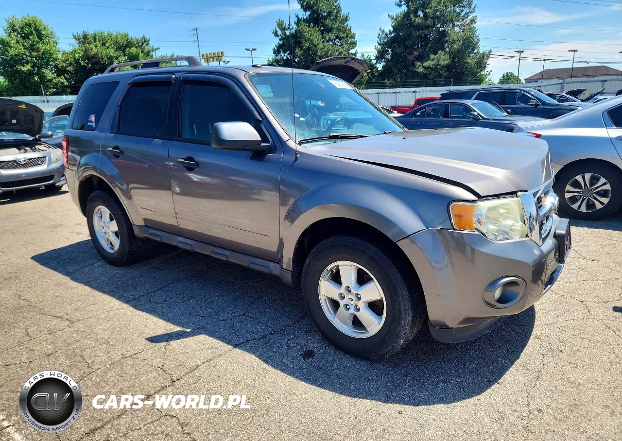 2011 Ford Escape Xlt VIN:1FMCU0D75BKB45207 - 4