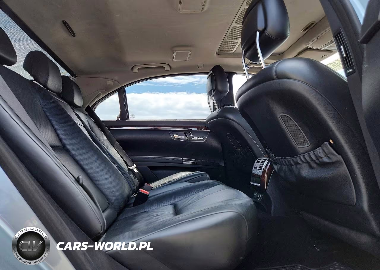 2008 Mercedes-Benz S-Class S550 VIN:WDDNG86X18A157035 - 10