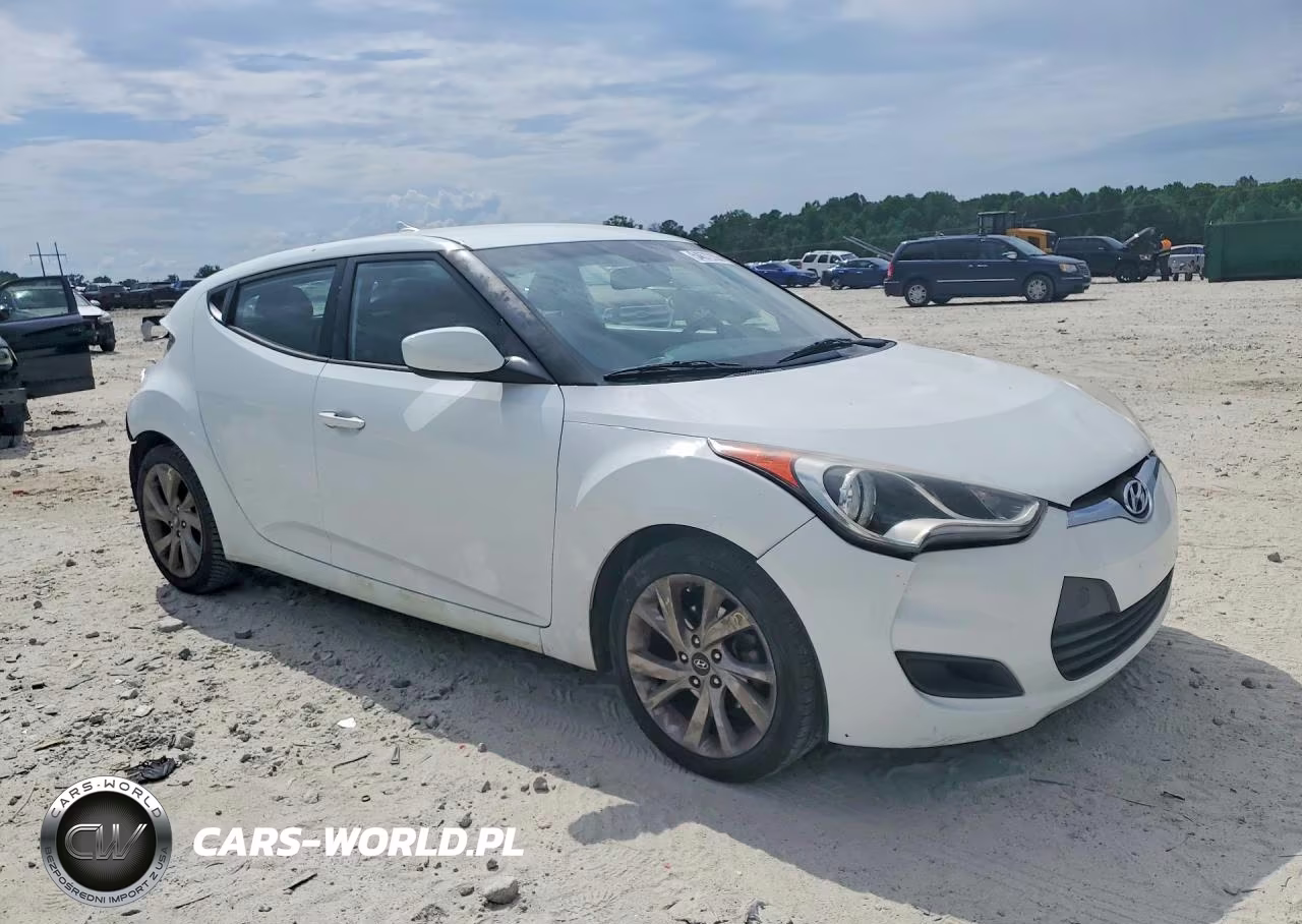 2016 Hyundai Veloster Base VIN:KMHTC6AD9GU288253 - 4