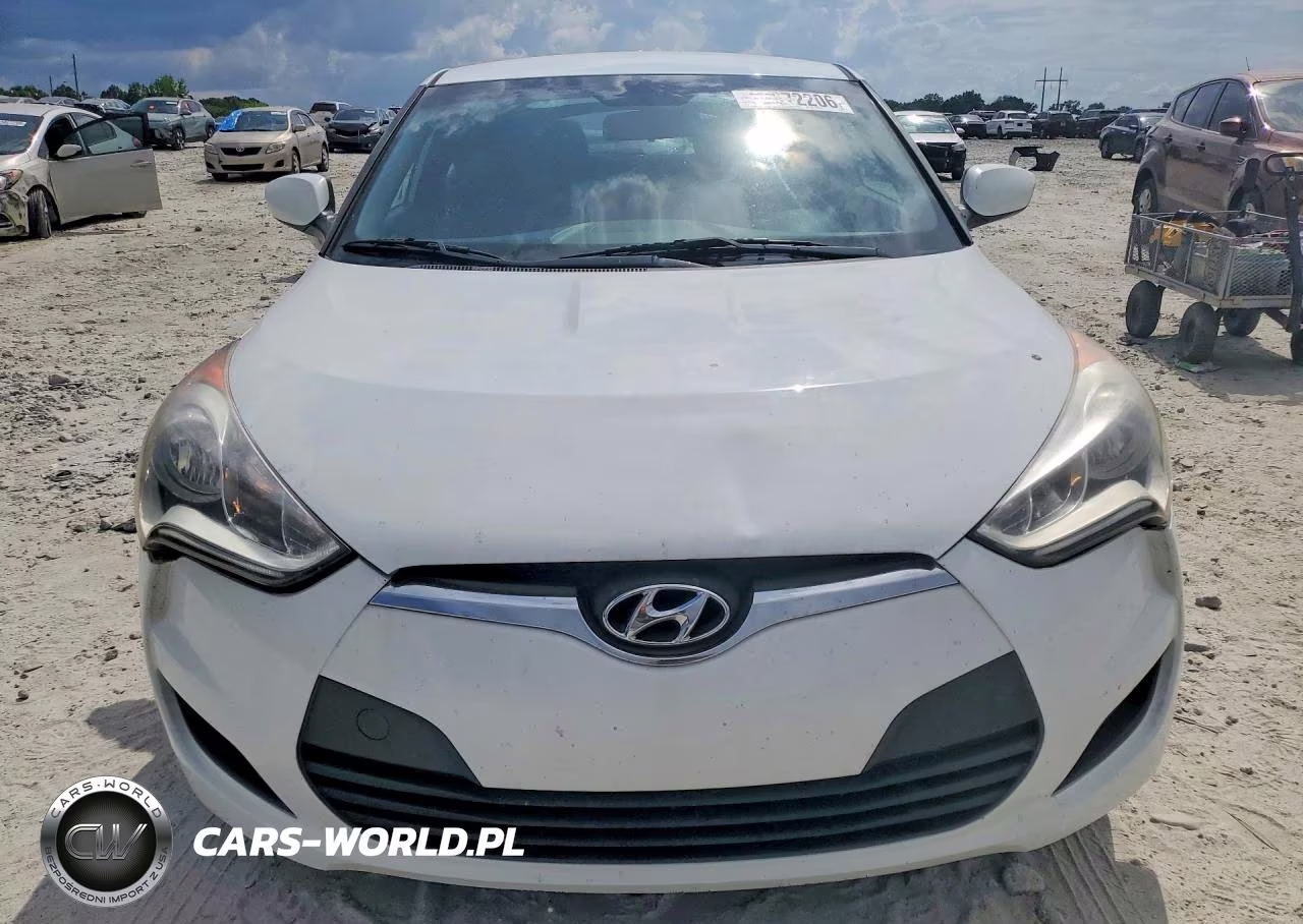 2016 Hyundai Veloster Base VIN:KMHTC6AD9GU288253 - 5