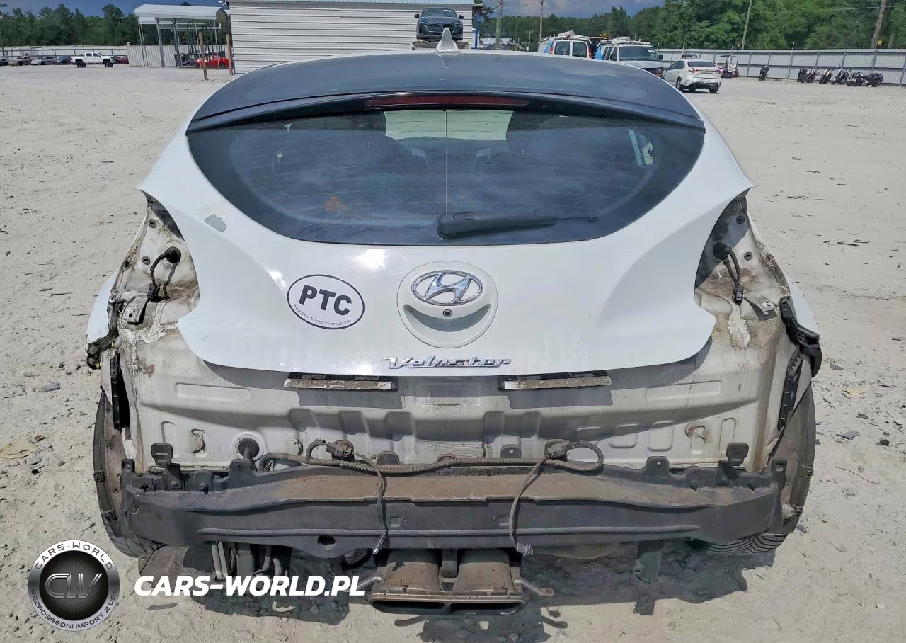 2016 Hyundai Veloster Base VIN:KMHTC6AD9GU288253 - 6