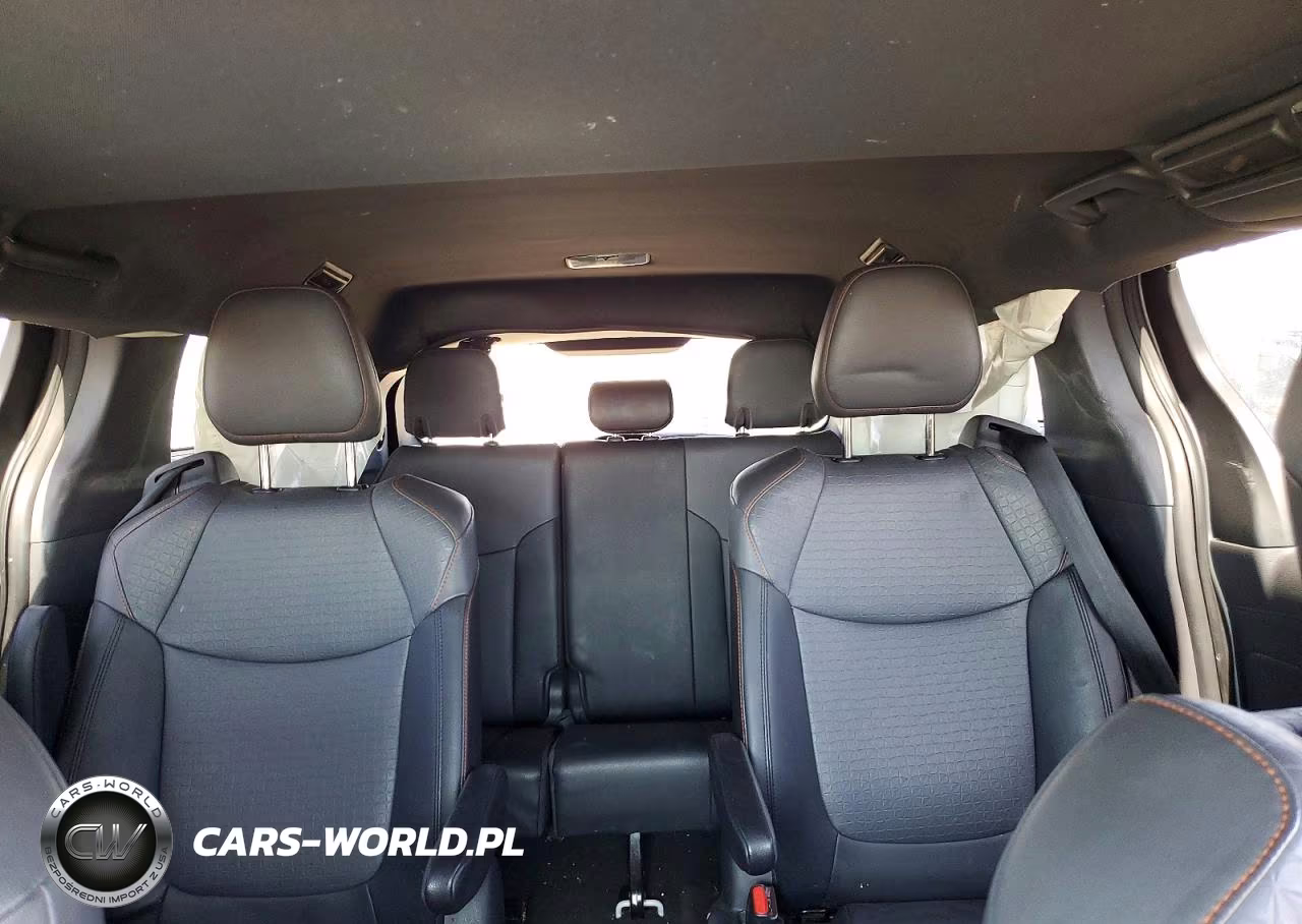 2021 Toyota Sienna Xse VIN:5TDDRKEC0MS061793 - 10