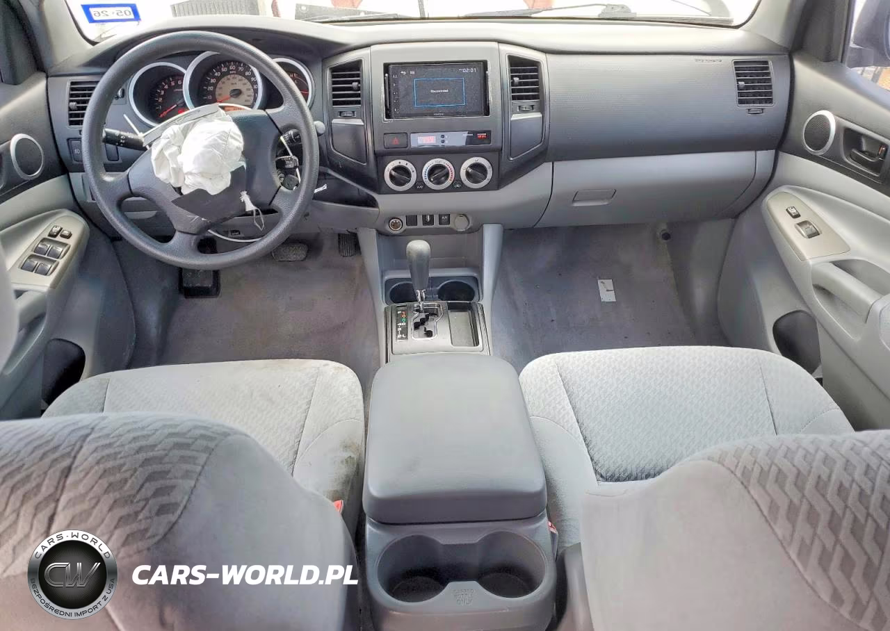 2010 Toyota Tacoma VIN:3TMJU4GN7AM104923 - 8