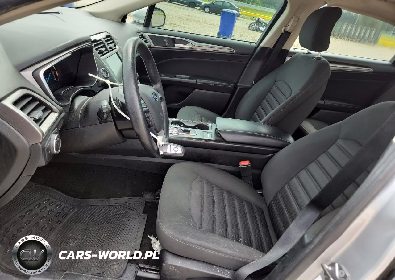 2019 Ford Fusion Se VIN:3FA6P0HD1KR198142 - 7