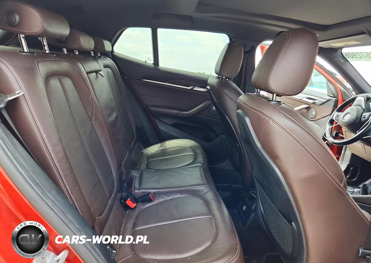 2018 BMW X2 xDrive28I VIN:WBXYJ5C3XJEF75235 - 11