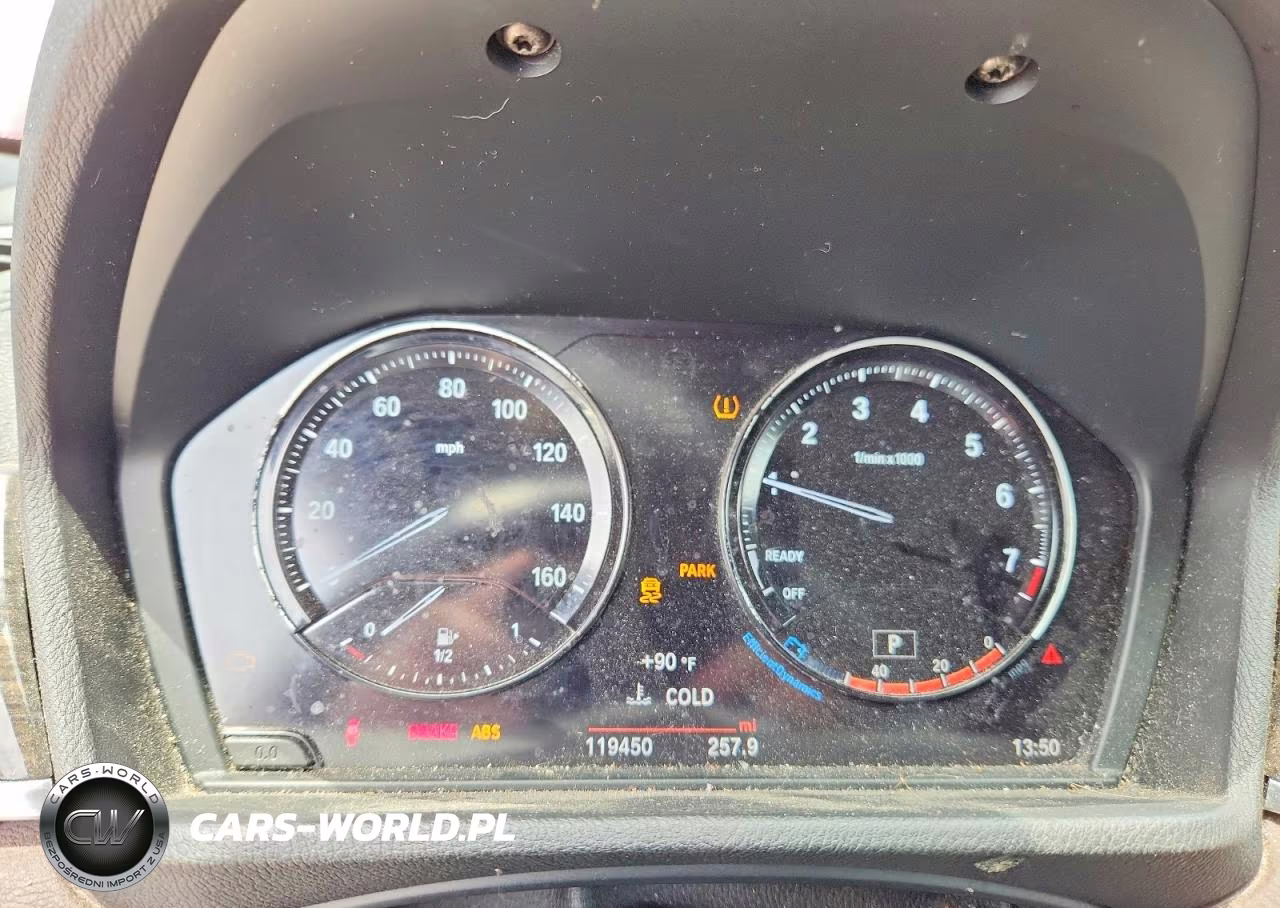 2018 BMW X2 xDrive28I VIN:WBXYJ5C3XJEF75235 - 9
