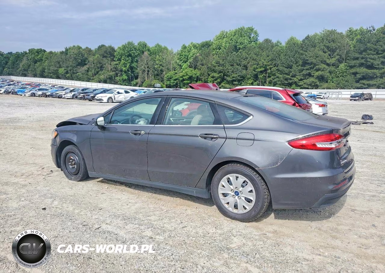 2020 Ford Fusion S VIN:3FA6P0G72LR238399 - 2