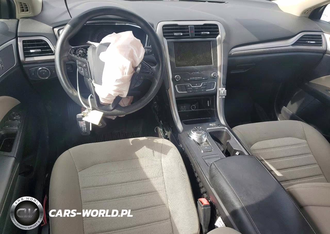 2020 Ford Fusion S VIN:3FA6P0G72LR238399 - 8