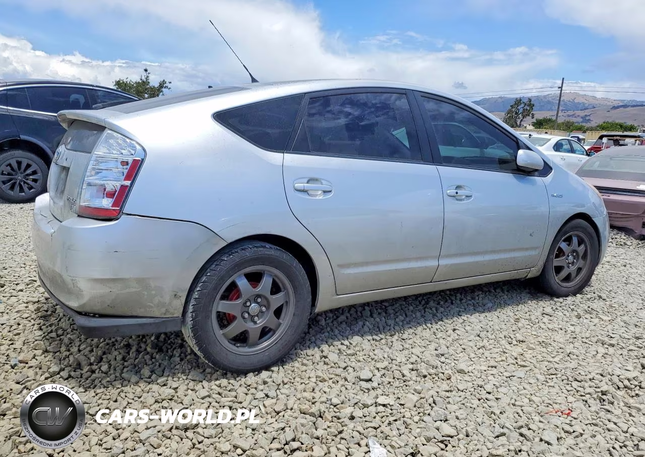 2007 Toyota Prius Base VIN:JTDKB20U177553839 - 3