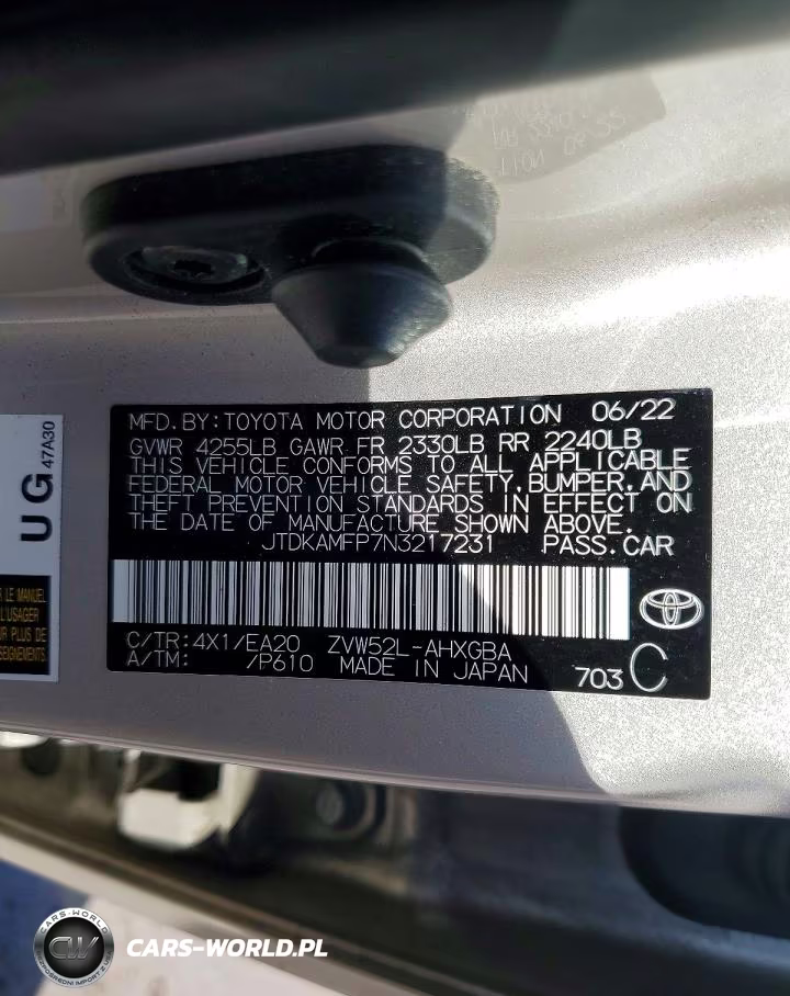 2022 Toyota Prius Prime Limited VIN:JTDKAMFP7N3217231 - 12