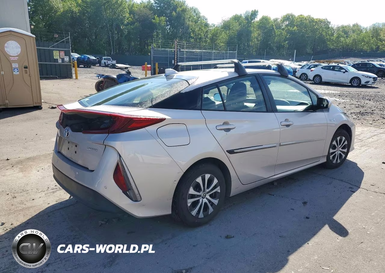 2022 Toyota Prius Prime Limited VIN:JTDKAMFP7N3217231 - 3