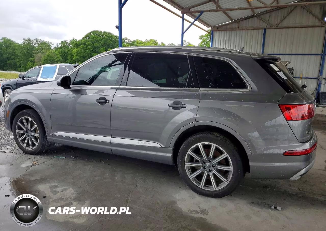 2017 Audi Q7 Premium Plus VIN:WA1LAAF73HD034727 - 2