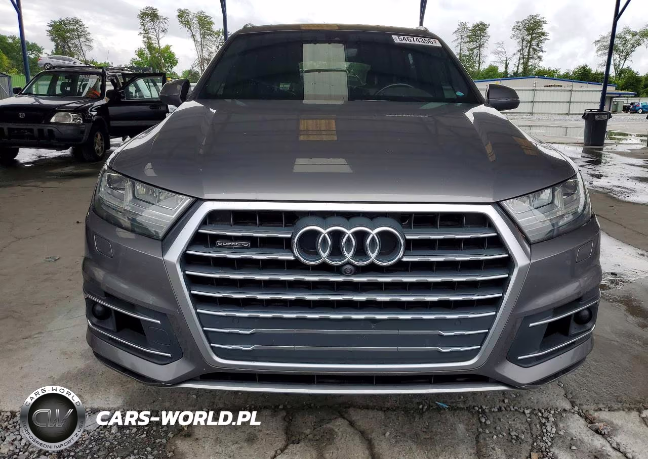 2017 Audi Q7 Premium Plus VIN:WA1LAAF73HD034727 - 5