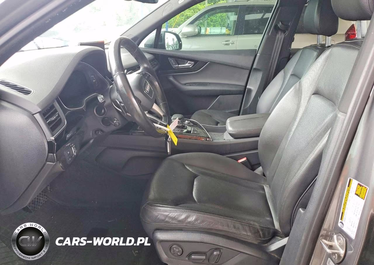 2017 Audi Q7 Premium Plus VIN:WA1LAAF73HD034727 - 7
