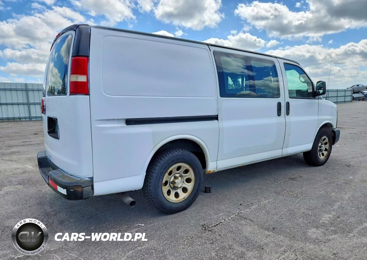 2013 Chevrolet Express G1500 VIN:1GCSGAFX3D1152952 - 3