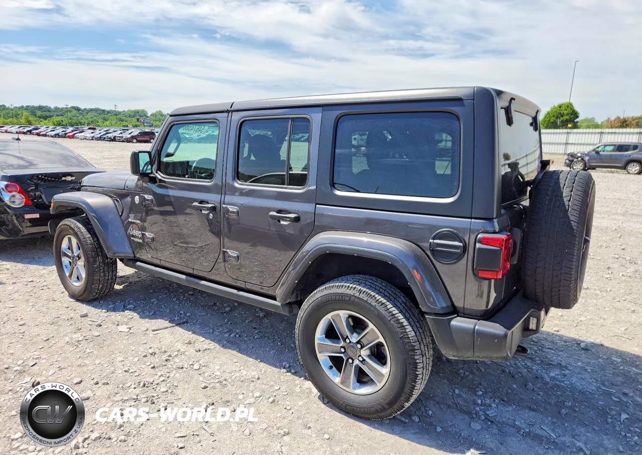 2021 Jeep Wrangler Unlimited Sahara VIN:1C4HJXEN2MW743355 - 2