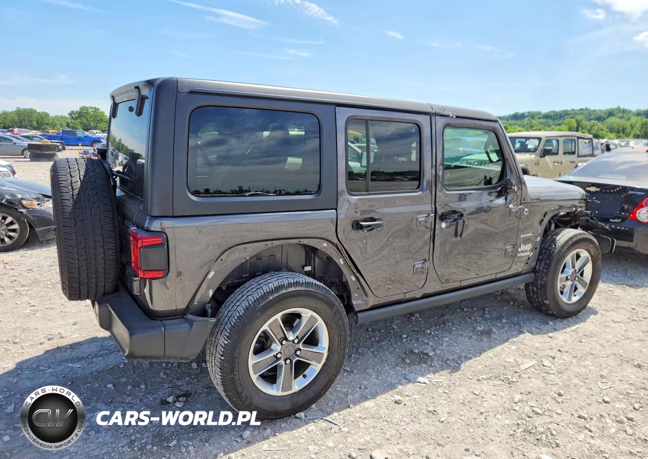 2021 Jeep Wrangler Unlimited Sahara VIN:1C4HJXEN2MW743355 - 3