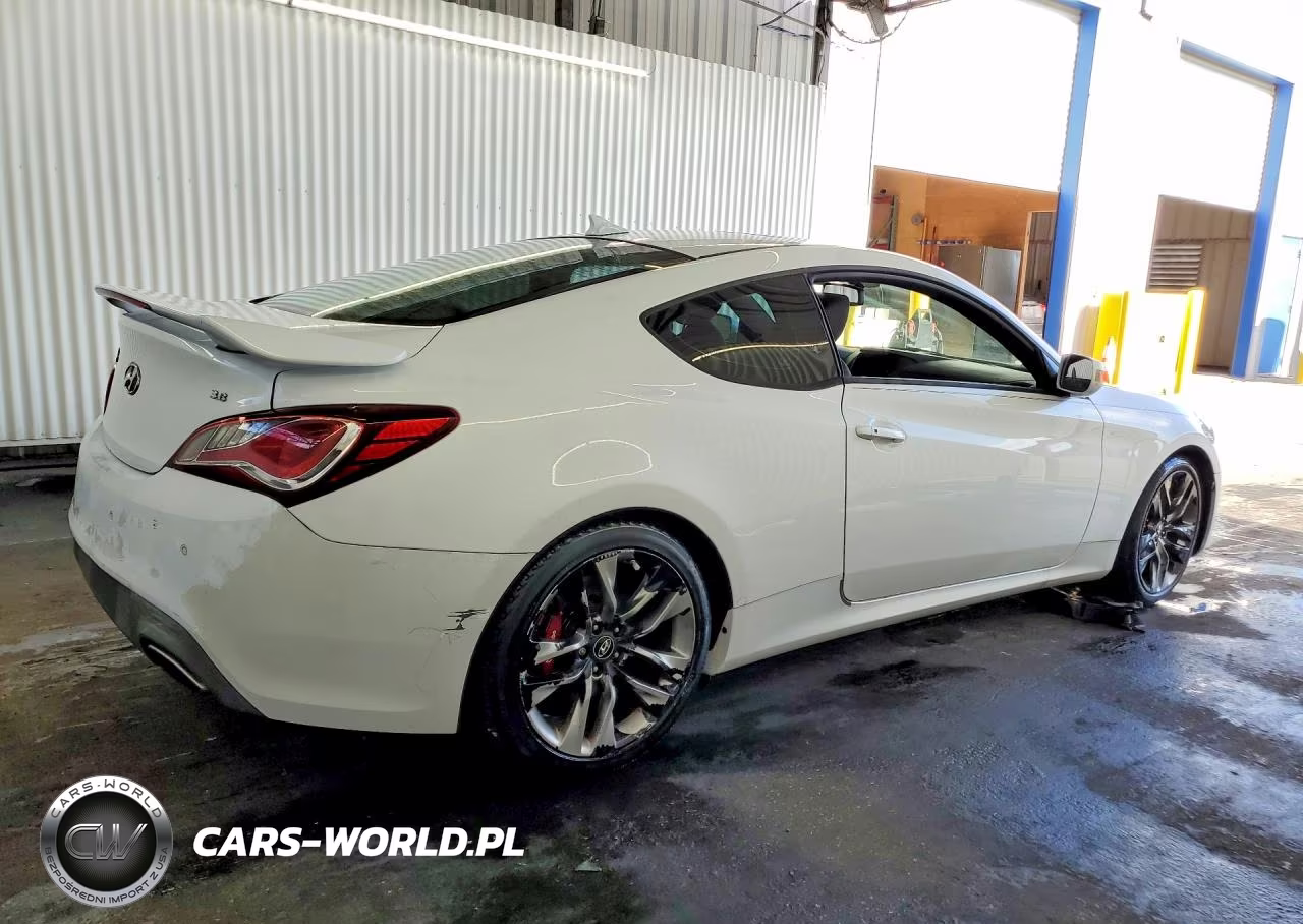2015 Hyundai Genesis Coupe 3.8 Ultimate VIN:KMHHU6KJ2FU128110 - 3