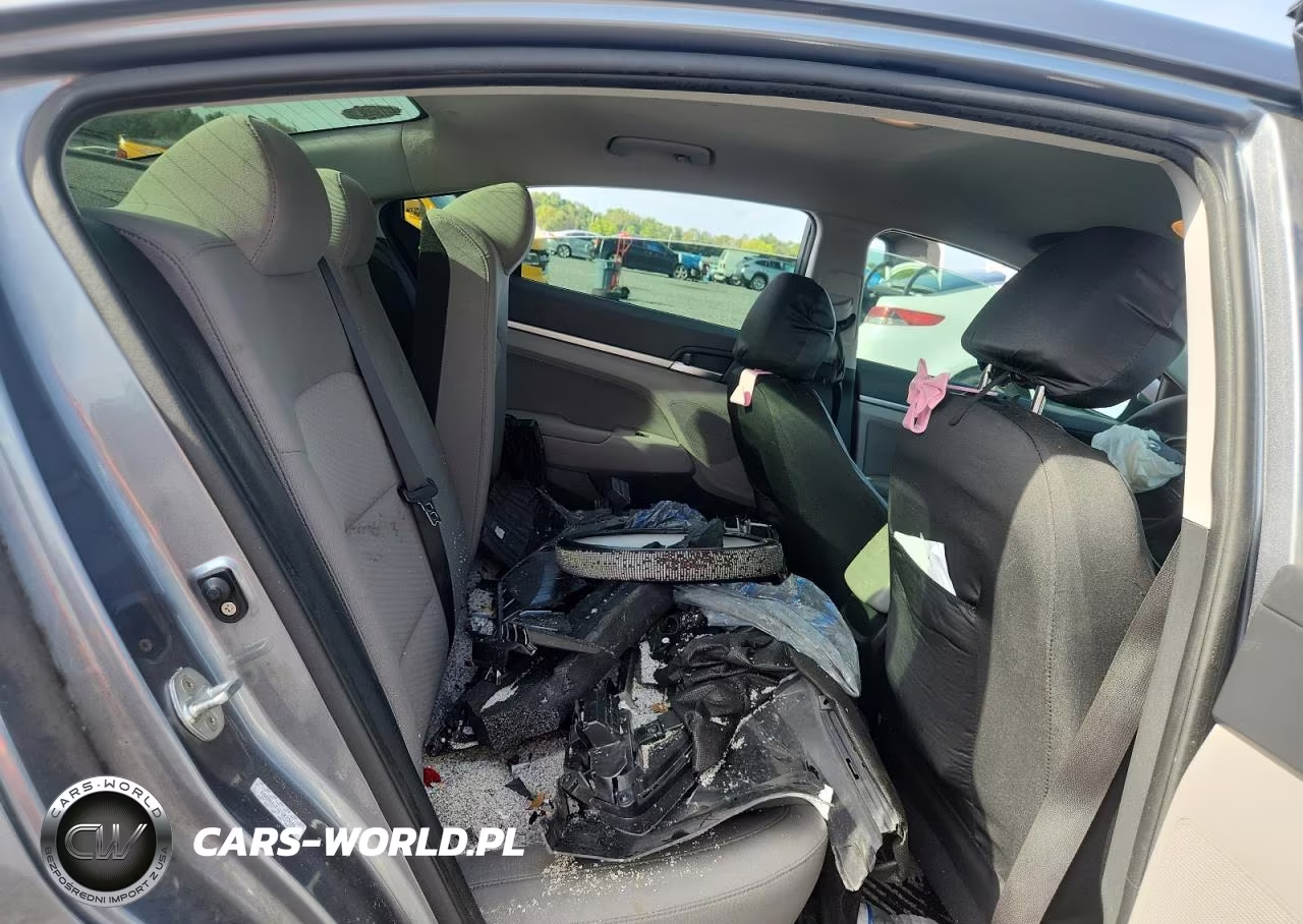 2019 Hyundai Elantra Sel VIN:KMHD84LFXKU872646 - 10