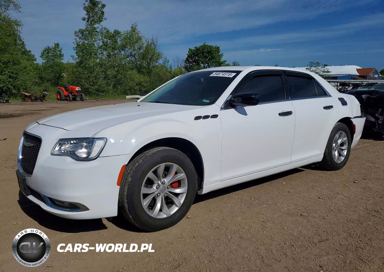 2016 Chrysler 300 Limited