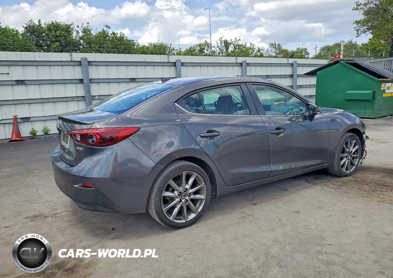 2018 Mazda 3 Grand Touring VIN:3MZBN1W39JM214790 - 3