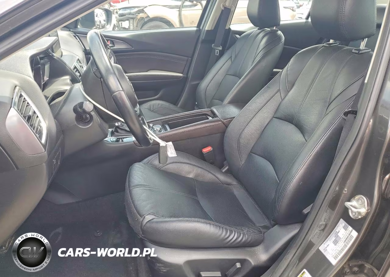 2018 Mazda 3 Grand Touring VIN:3MZBN1W39JM214790 - 7