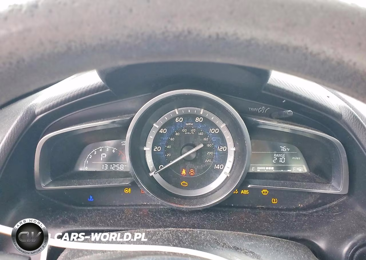 2017 Toyota Yaris Ia Base VIN:3MYDLBYV3HY186754 - 9