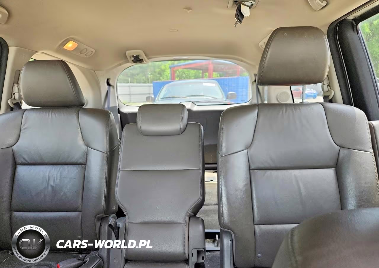 2017 Honda Odyssey VIN:5FNRL5H90HB003542 - 10