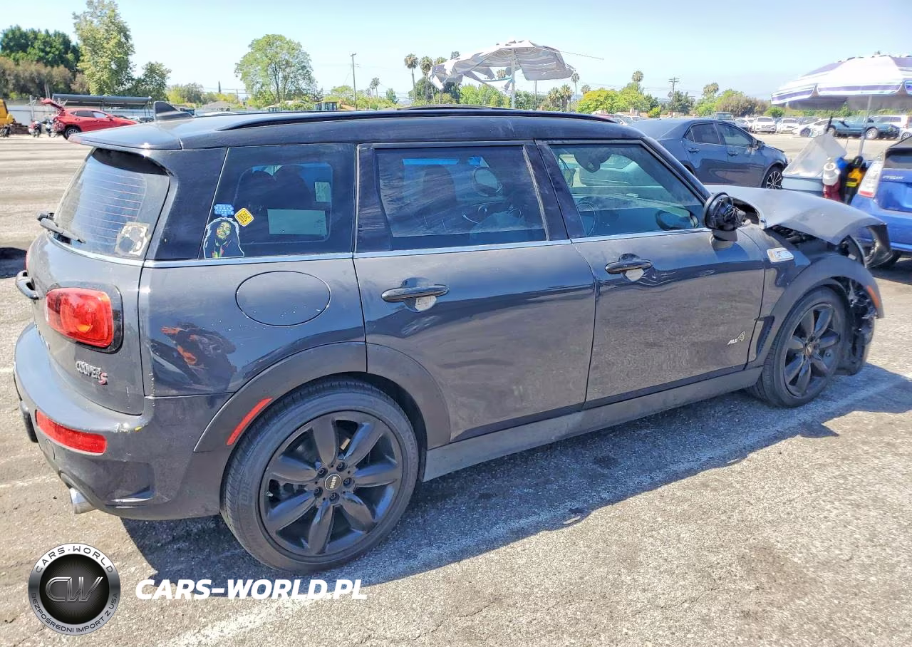 2017 Mini Cooper S Clubman All4 VIN:WMWLU5C55H2E80610 - 3