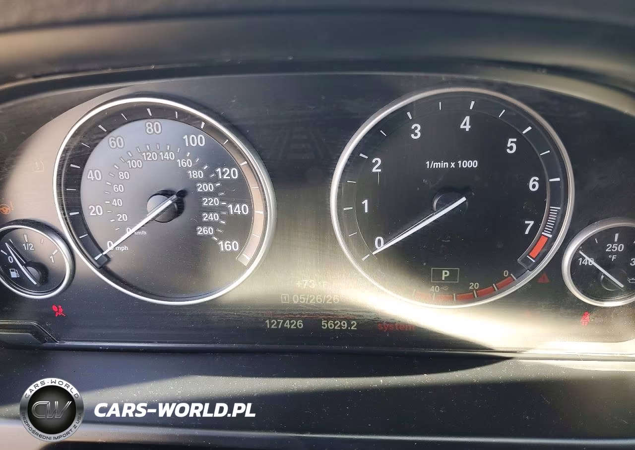 2015 BMW X5 xDrive35I VIN:5UXKR0C54F0P14842 - 9