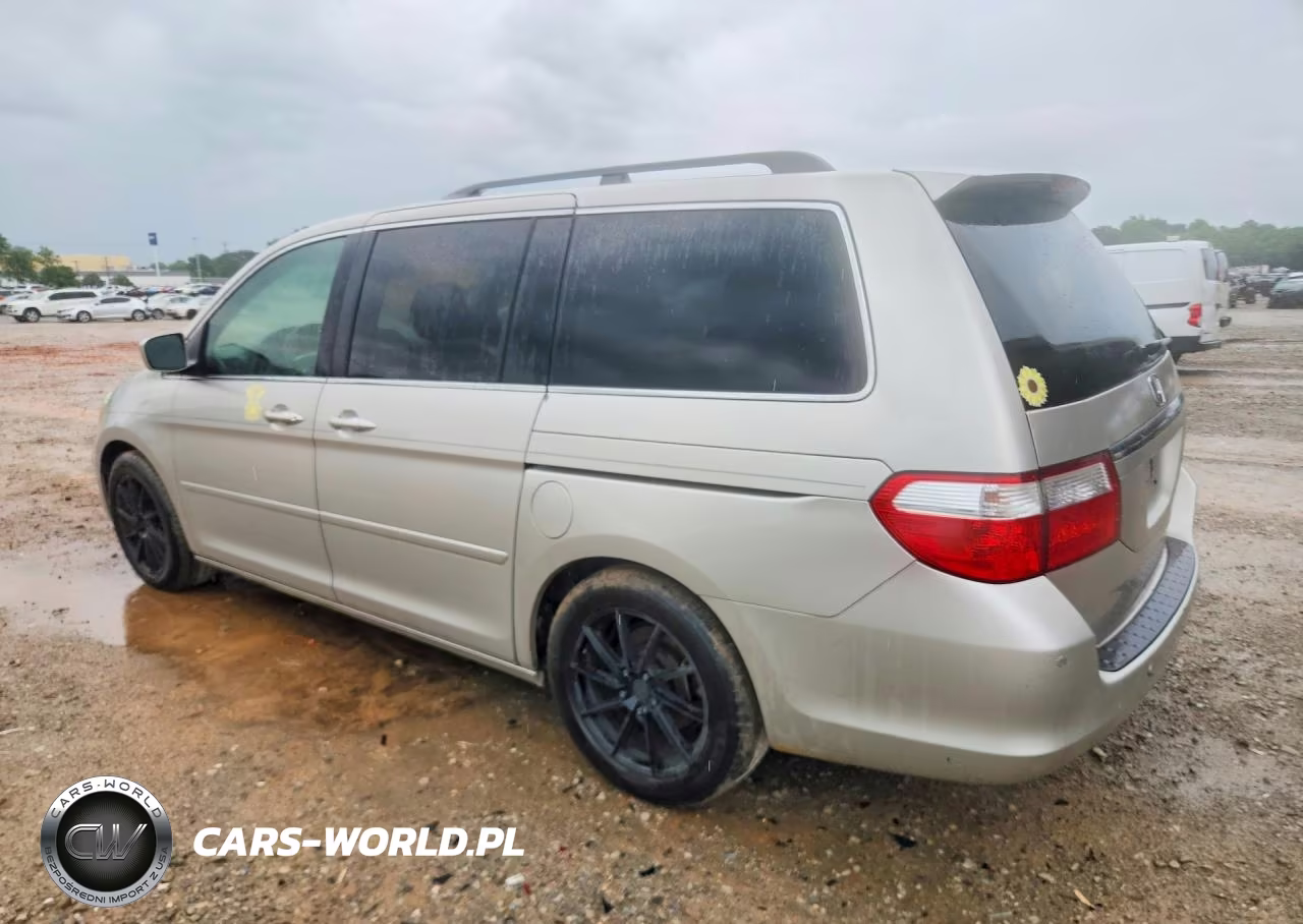 2005 Honda Odyssey Touring VIN:5FNRL38875B006672 - 2