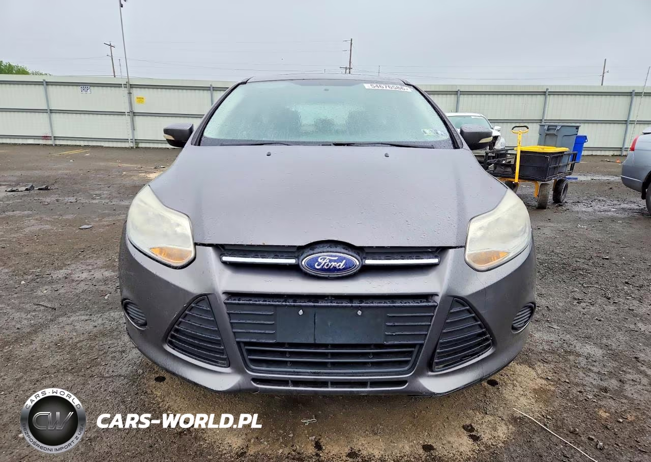 2013 Ford Focus Se VIN:1FADP3K25DL129102 - 5