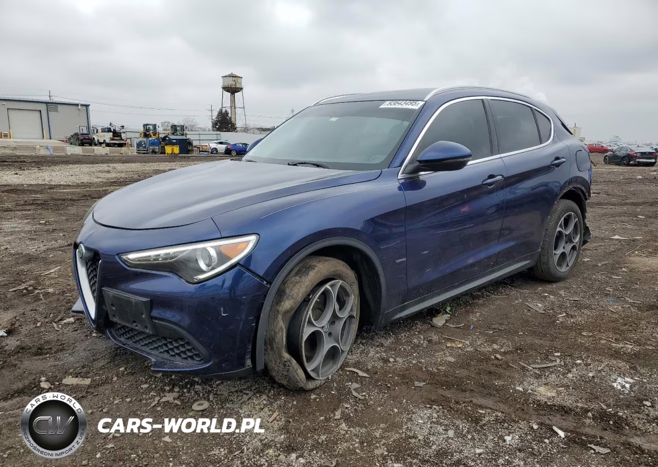 2018 Alfa Romeo Stelvio – zdjęcie 1 z 12