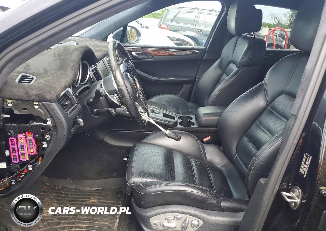 2016 Porsche Macan Turbo VIN:WP1AF2A59GLB93474 - 7