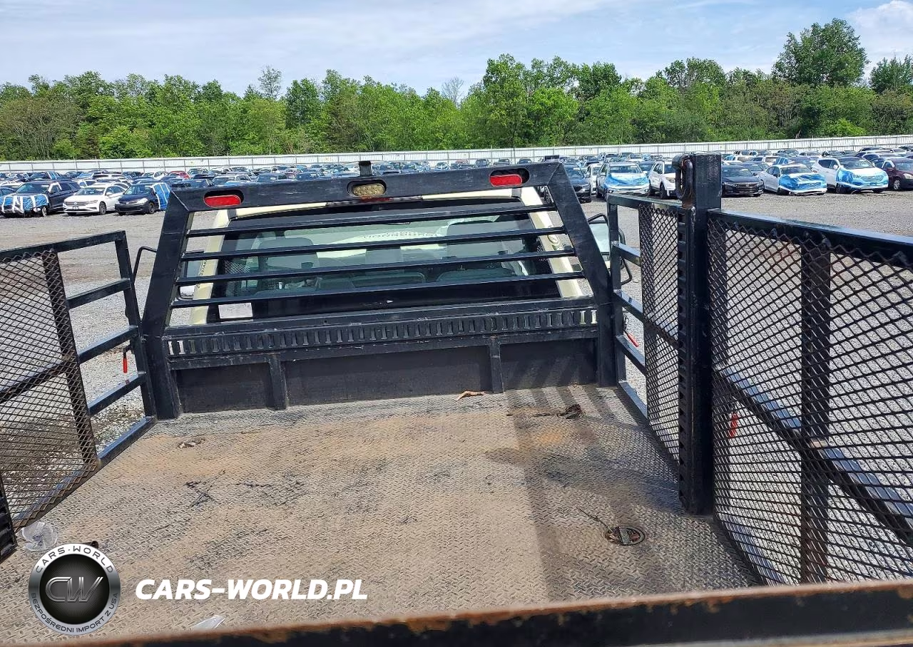 2023 Ford F350 Super Duty VIN:1FTRF3BA1PEC59025 - 10