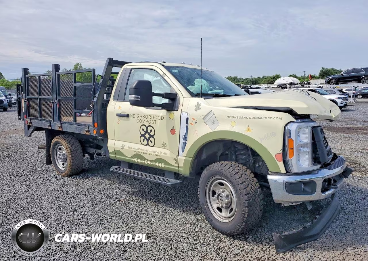 2023 Ford F350 Super Duty VIN:1FTRF3BA1PEC59025 - 4