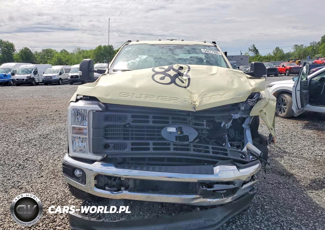 2023 Ford F350 Super Duty VIN:1FTRF3BA1PEC59025 - 5