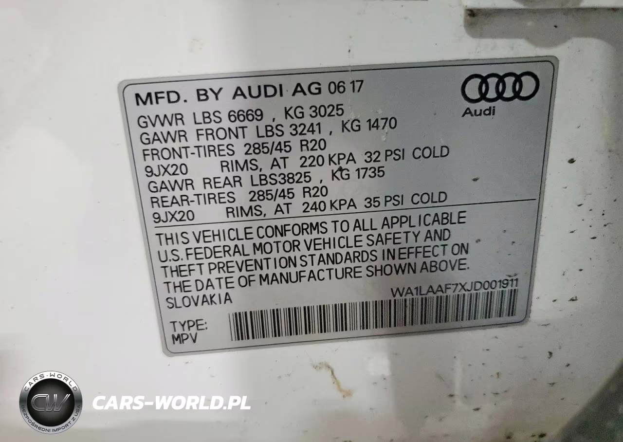 2018 Audi Q7 Premium Plus VIN:WA1LAAF7XJD001911 - 12