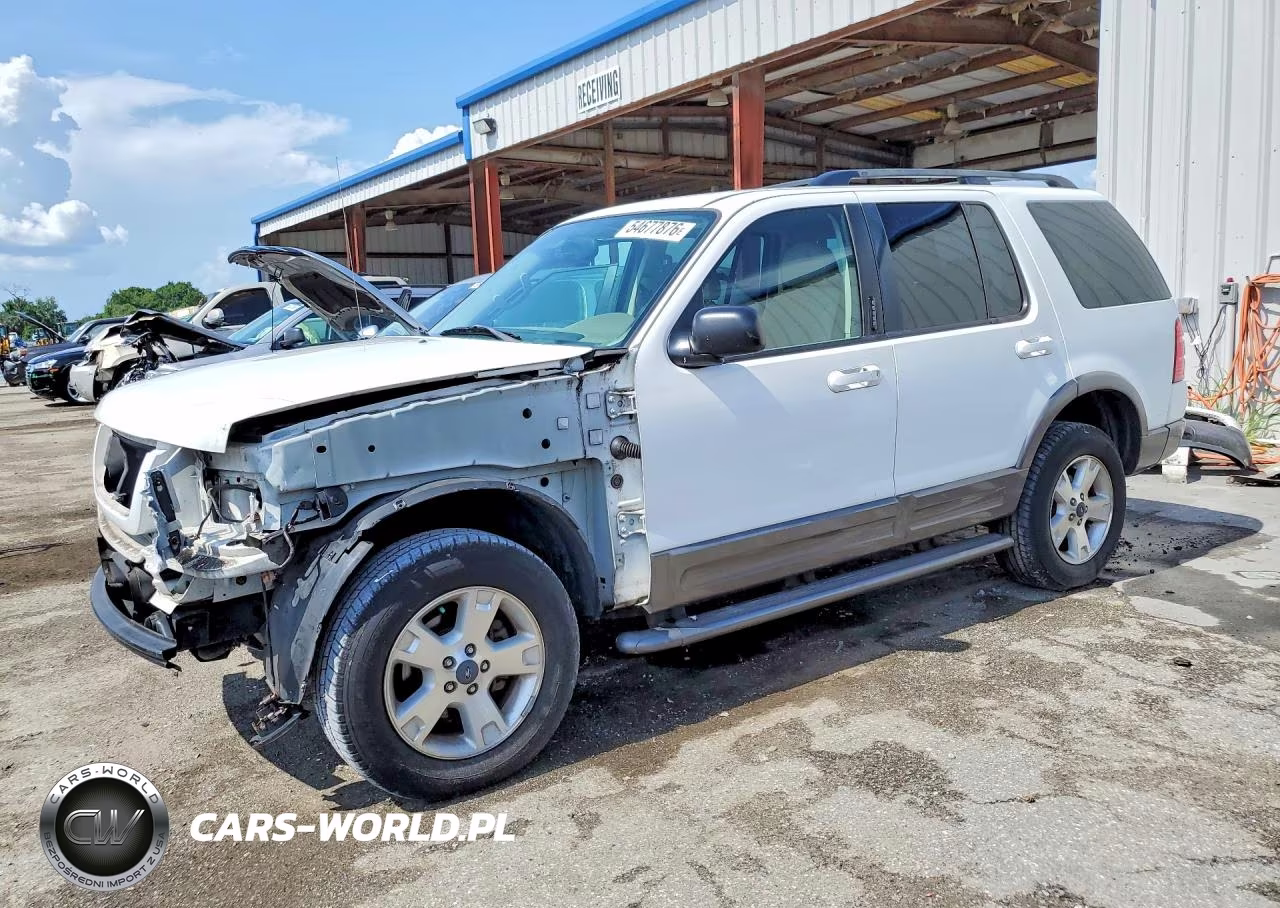 2003 Ford Explorer Xlt