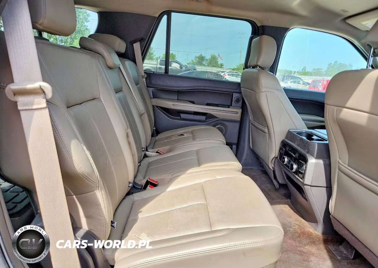 2018 Ford Expedition Xlt VIN:1FMJU1JT9JEA00845 - 11