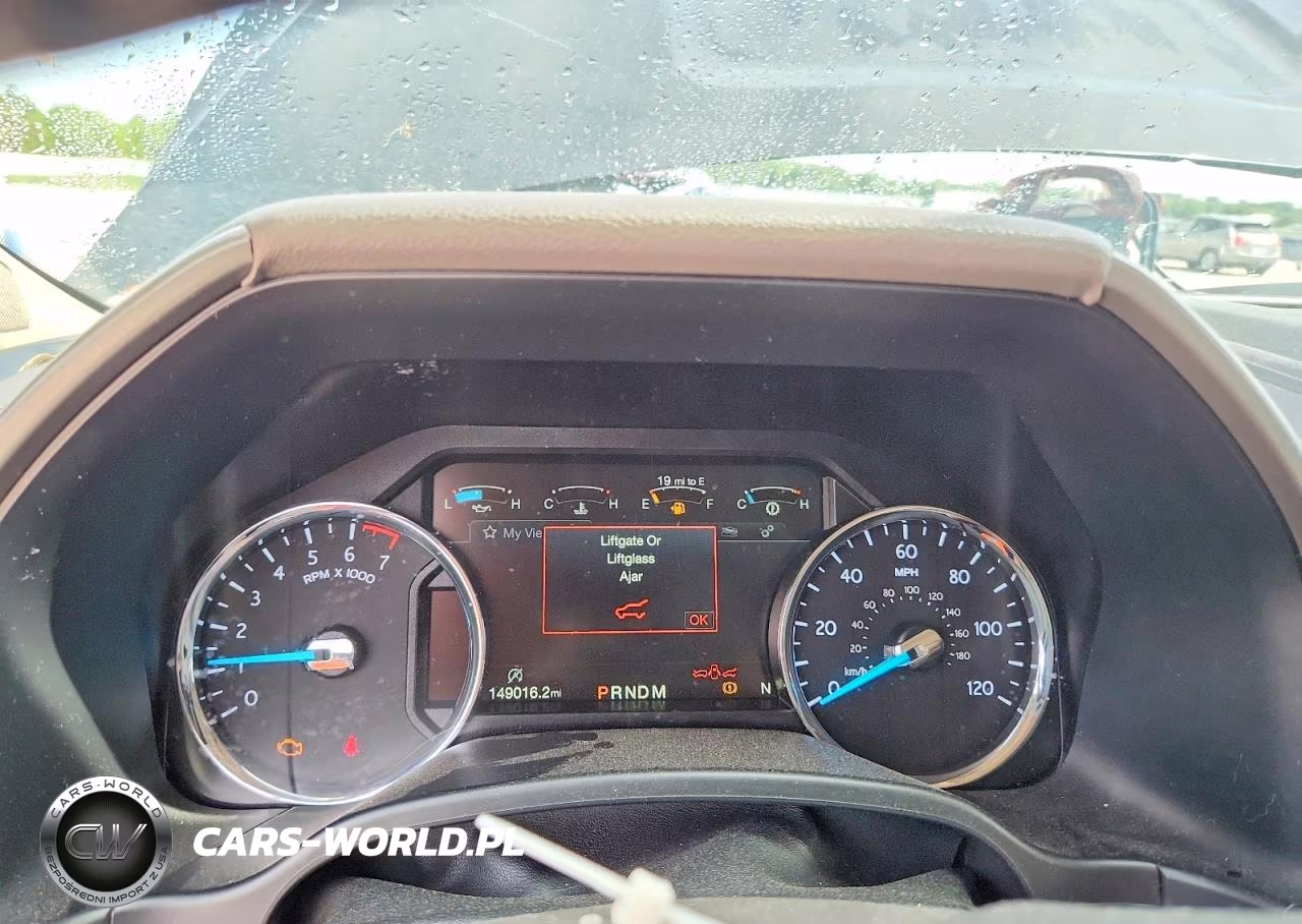 2018 Ford Expedition Xlt VIN:1FMJU1JT9JEA00845 - 9