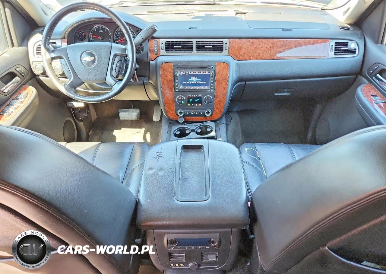 2008 Chevrolet Avalanche K1500 VIN:3GNFK12328G129020 - 8