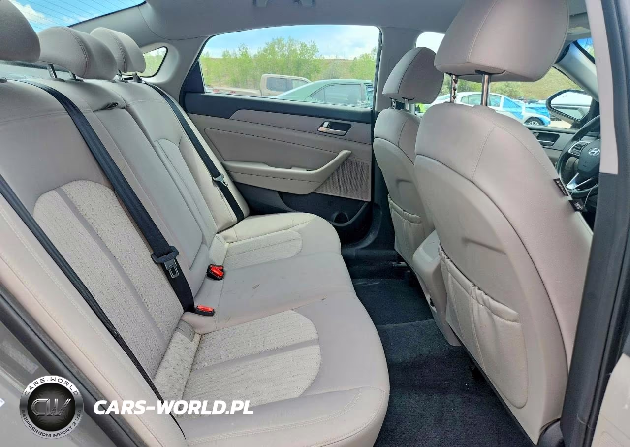 2019 Hyundai Sonata Hybrid Se VIN:KMHE24L39KA093509 - 10