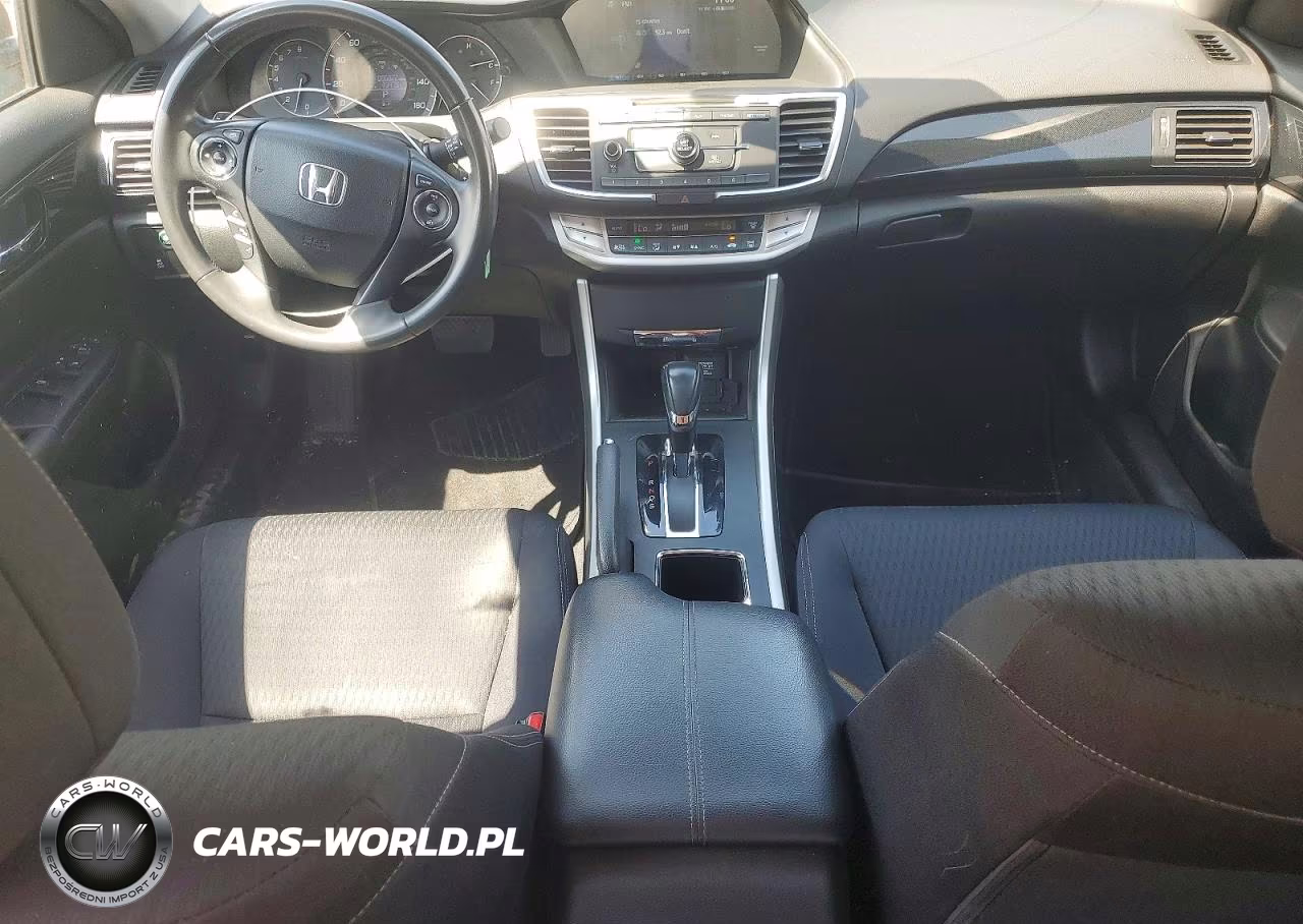2015 Honda Accord Sport VIN:1HGCR2F51FA134621 - 8