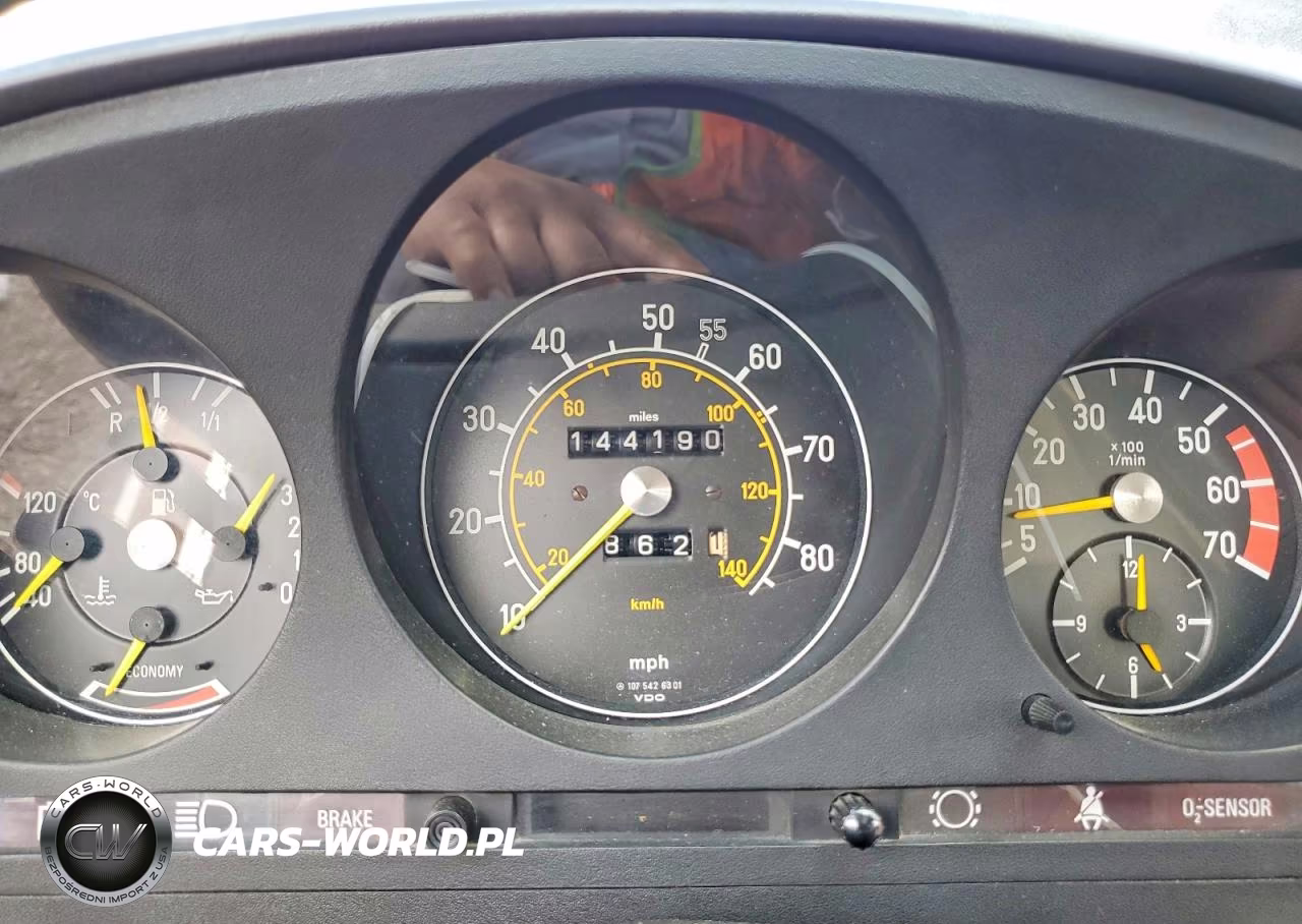 1982 Mercedes-Benz 380 Sl VIN:WDBBA45A7CB018341 - 9