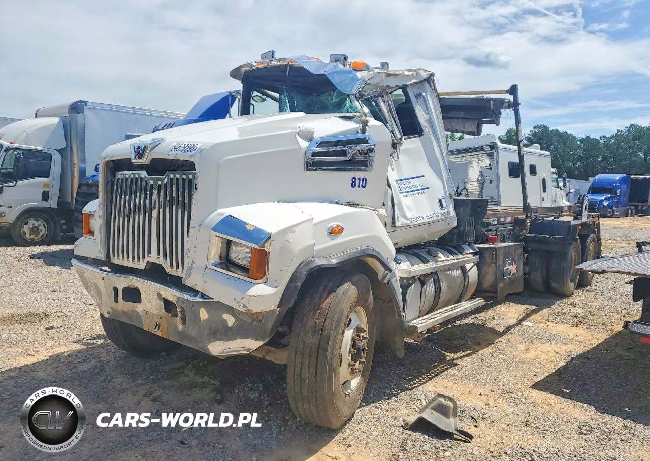2017 Western Star 4700 Roll-Off Container Truck VIN:5KKHAVDV7HPJA8115 - 2
