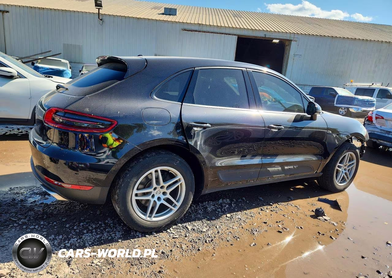 2017 Porsche Macan VIN:WP1AA2A50HLB02916 - 3