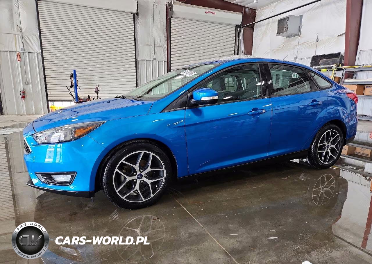 2017 Ford Focus Sel – zdjęcie 1 z 12