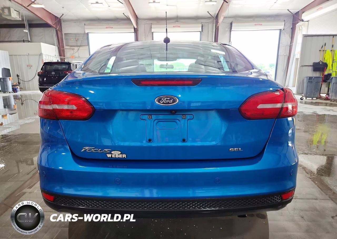 2017 Ford Focus Sel VIN:1FADP3H23HL245007 - 6