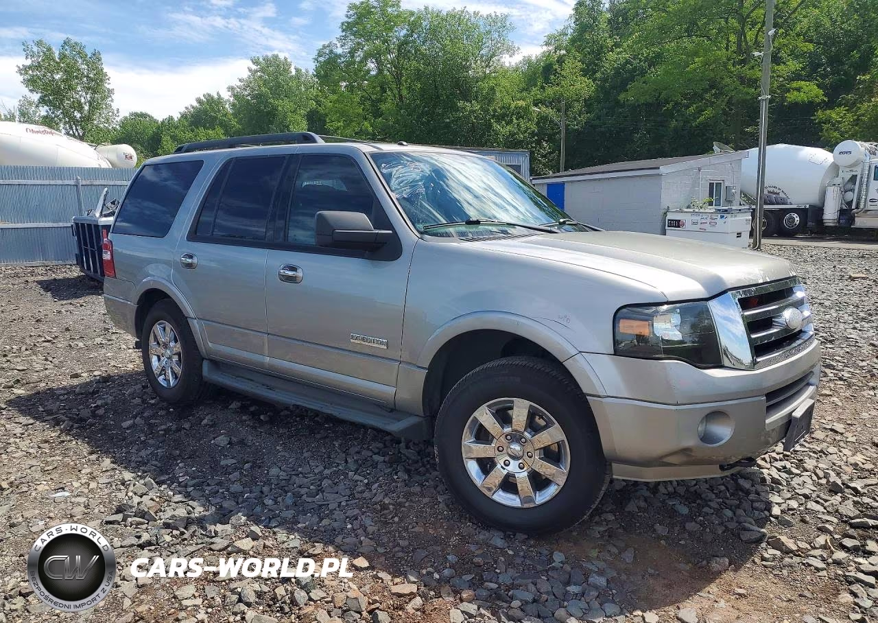 2008 Ford Expedition Xlt VIN:1FMFU16548LA25075 - 4